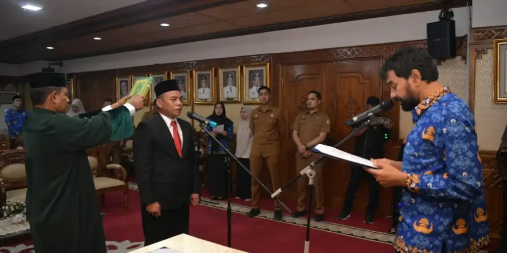 Ⓒ Hak cipta foto di atas dikembalikan sesungguhnya kepada pemilik foto
