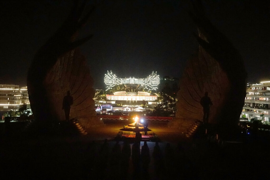 Ⓒ Hak cipta foto di atas dikembalikan sesungguhnya kepada pemilik foto