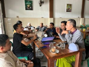 Ⓒ Hak cipta foto di atas dikembalikan sesungguhnya kepada pemilik foto Ⓒ Hak cipta foto di atas dikembalikan sesungguhnya kepada pemilik foto