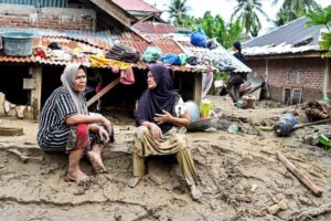 Ⓒ Hak cipta foto di atas dikembalikan sesungguhnya kepada pemilik foto Ⓒ Hak cipta foto di atas dikembalikan sesungguhnya kepada pemilik foto