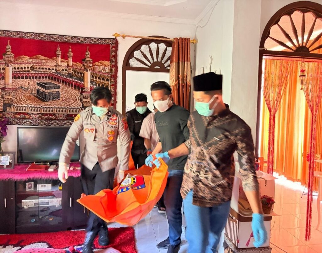 Ⓒ Hak cipta foto di atas dikembalikan sesungguhnya kepada pemilik foto