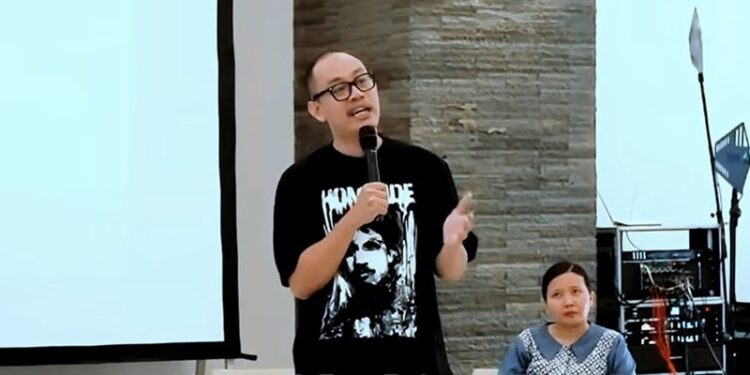 Ⓒ Hak cipta foto di atas dikembalikan sesungguhnya kepada pemilik foto Ⓒ Hak cipta foto di atas dikembalikan sesungguhnya kepada pemilik foto