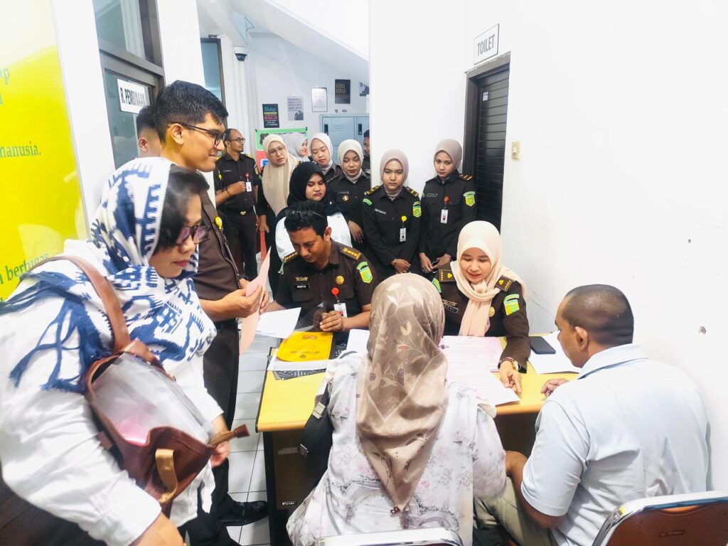Ⓒ Hak cipta foto di atas dikembalikan sesungguhnya kepada pemilik foto