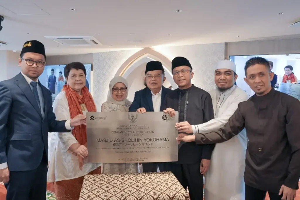 Ⓒ Hak cipta foto di atas dikembalikan sesungguhnya kepada pemilik foto