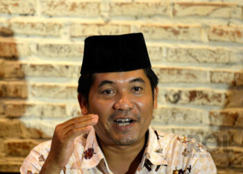 Ray Rangkuti Bela Saiful Mujani Soal Tafsir UUD 1945