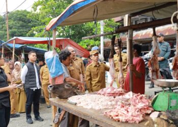 Bupati Tarmizi Jamin Stok Pangan Meulaboh Aman Jelang Lebaran