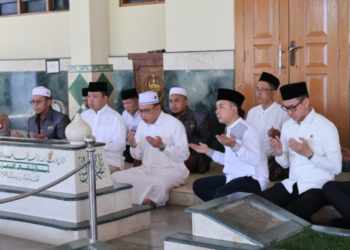Menteri ATR/BPN Serahkan Kurban ke Ponpes Attaqwa
