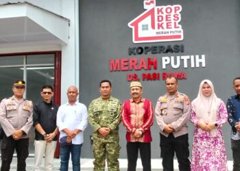 Bupati Pidie H. Sarjani Abdullah menghadiri peresmian Koperasi Desa Merah Putih secara virtual di Desa Pasi Rawa
