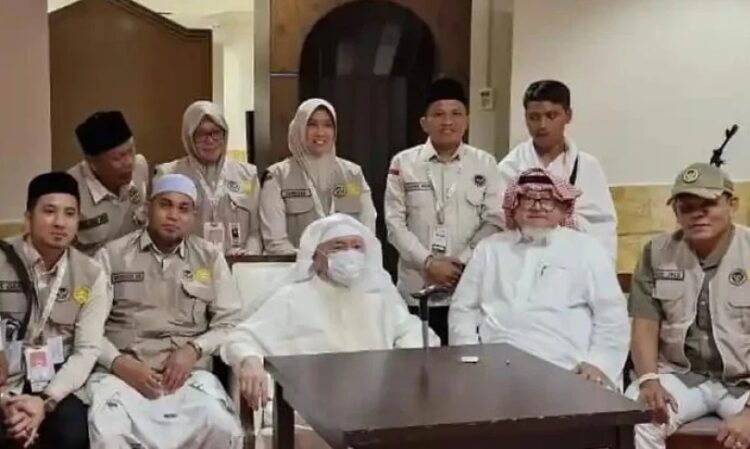 Ⓒ Hak cipta foto di atas dikembalikan sesungguhnya kepada pemilik foto Ⓒ Hak cipta foto di atas dikembalikan sesungguhnya kepada pemilik foto