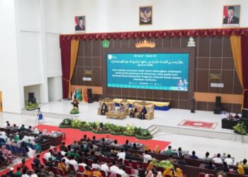 Suasana forum bedah buku pemikiran KH Abdul Wahab Hasbullah di UIN Raden Intan Lampung yang dihadiri ribuan peserta dan akademisi.