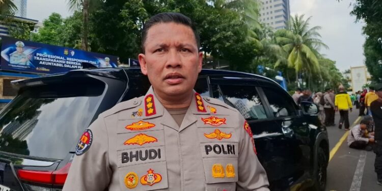 Ⓒ Hak cipta foto di atas dikembalikan sesungguhnya kepada pemilik foto Ⓒ Hak cipta foto di atas dikembalikan sesungguhnya kepada pemilik foto