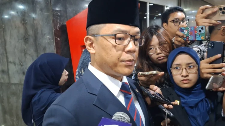 Ⓒ Hak cipta foto di atas dikembalikan sesungguhnya kepada pemilik foto