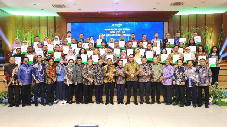 Ⓒ Hak cipta foto di atas dikembalikan sesungguhnya kepada pemilik foto Ⓒ Hak cipta foto di atas dikembalikan sesungguhnya kepada pemilik foto