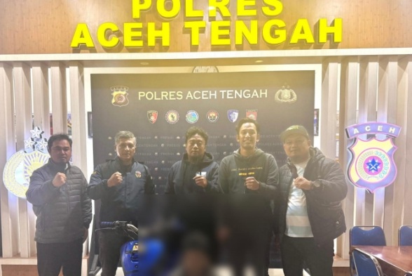 Ⓒ Hak cipta foto di atas dikembalikan sesungguhnya kepada pemilik foto Ⓒ Hak cipta foto di atas dikembalikan sesungguhnya kepada pemilik foto