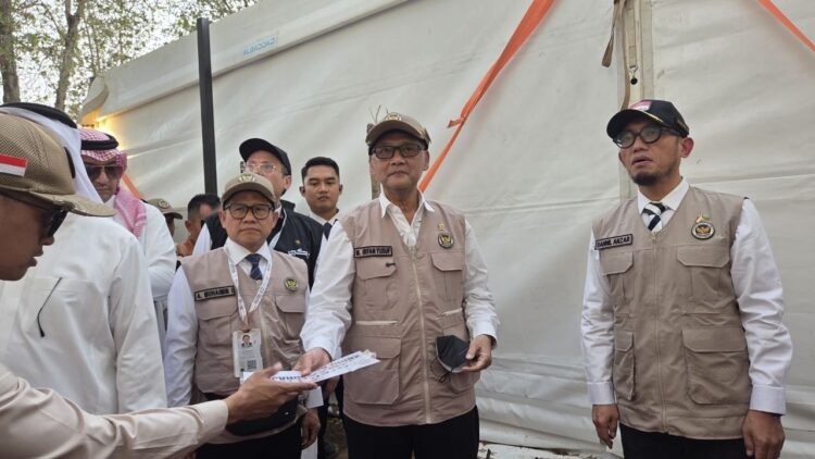 Ⓒ Hak cipta foto di atas dikembalikan sesungguhnya kepada pemilik foto Ⓒ Hak cipta foto di atas dikembalikan sesungguhnya kepada pemilik foto