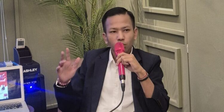 Ⓒ Hak cipta foto di atas dikembalikan sesungguhnya kepada pemilik foto Ⓒ Hak cipta foto di atas dikembalikan sesungguhnya kepada pemilik foto