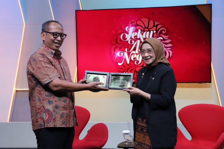 Ⓒ Hak cipta foto di atas dikembalikan sesungguhnya kepada pemilik foto Ⓒ Hak cipta foto di atas dikembalikan sesungguhnya kepada pemilik foto