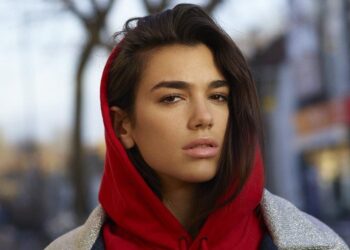 Dua Lipa Gugat Samsung $15 Juta Terkait Pelanggaran Foto