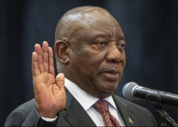 Ramaphosa Tolak Mundur Meski Terancam Pemakzulan