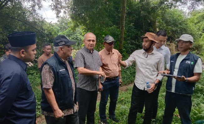 Ⓒ Hak cipta foto di atas dikembalikan sesungguhnya kepada pemilik foto Ⓒ Hak cipta foto di atas dikembalikan sesungguhnya kepada pemilik foto