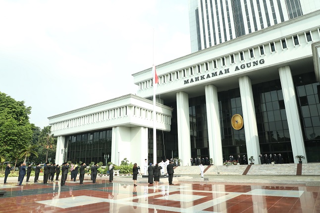 Ⓒ Hak cipta foto di atas dikembalikan sesungguhnya kepada pemilik foto Ⓒ Hak cipta foto di atas dikembalikan sesungguhnya kepada pemilik foto
