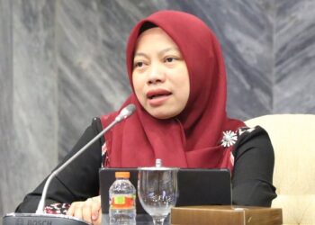 Pakar kepemiluan sekaligus Pembina Perludem, Titi Anggraini, memberikan pandangan kritis terkait wacana penerapan ambang batas parlemen untuk tingkat DPRD.