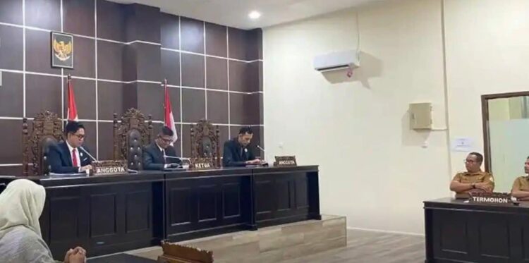 Ⓒ Hak cipta foto di atas dikembalikan sesungguhnya kepada pemilik foto Ⓒ Hak cipta foto di atas dikembalikan sesungguhnya kepada pemilik foto