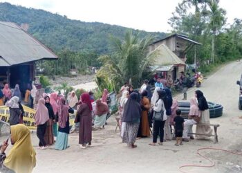 Tolak Tambang, Massa di Beutong Ateuh Ditabrak Mobil Keuchik