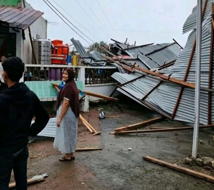 Ⓒ Hak cipta foto di atas dikembalikan sesungguhnya kepada pemilik foto