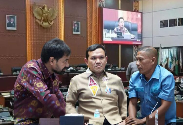 Ⓒ Hak cipta foto di atas dikembalikan sesungguhnya kepada pemilik foto
