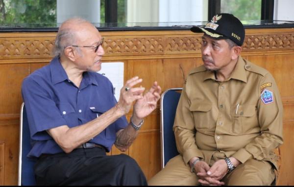 Ⓒ Hak cipta foto di atas dikembalikan sesungguhnya kepada pemilik foto Ⓒ Hak cipta foto di atas dikembalikan sesungguhnya kepada pemilik foto