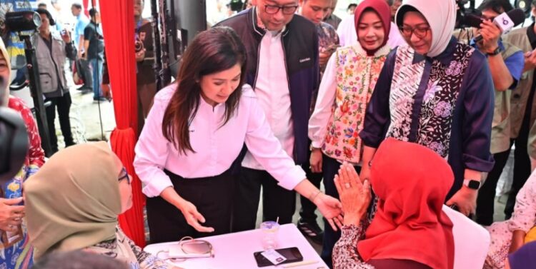 Ⓒ Hak cipta foto di atas dikembalikan sesungguhnya kepada pemilik foto Ⓒ Hak cipta foto di atas dikembalikan sesungguhnya kepada pemilik foto