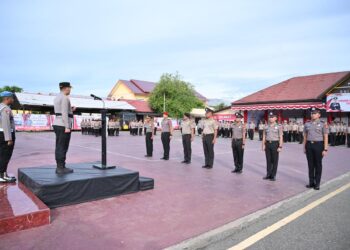 Kapolres Pidie Pimpin Upacara Kenaikan Pangkat, 61 Personel Terima Penghargaan