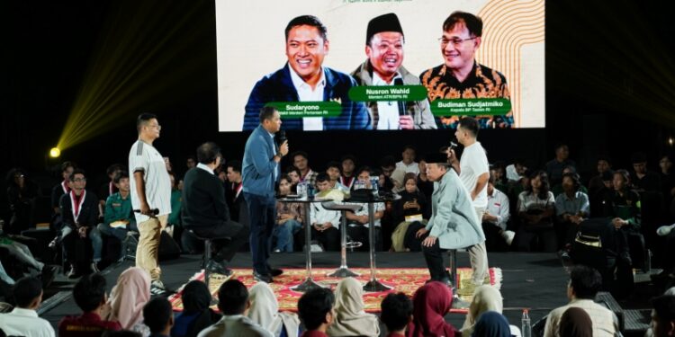 Ⓒ Hak cipta foto di atas dikembalikan sesungguhnya kepada pemilik foto Ⓒ Hak cipta foto di atas dikembalikan sesungguhnya kepada pemilik foto
