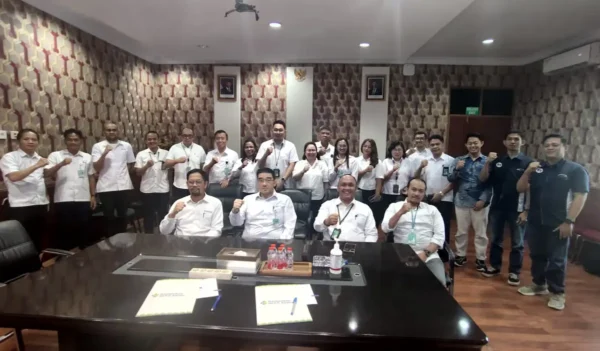 Ⓒ Hak cipta foto di atas dikembalikan sesungguhnya kepada pemilik foto Ⓒ Hak cipta foto di atas dikembalikan sesungguhnya kepada pemilik foto