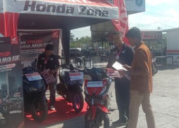 Unik, Salesman Honda Grong-Grong Promosi Motor Pakai Humor