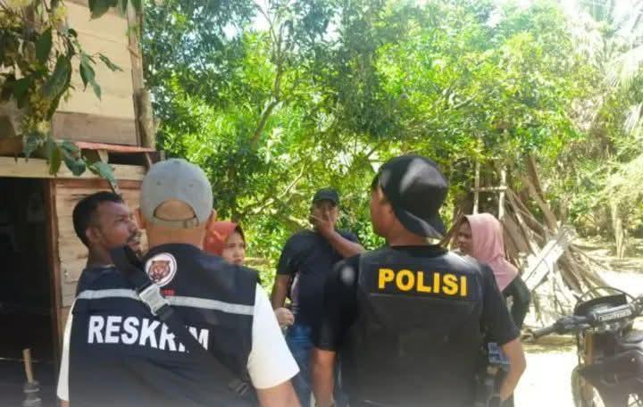 Ⓒ Hak cipta foto di atas dikembalikan sesungguhnya kepada pemilik foto Ⓒ Hak cipta foto di atas dikembalikan sesungguhnya kepada pemilik foto