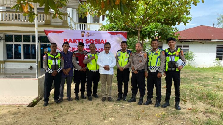 Ⓒ Hak cipta foto di atas dikembalikan sesungguhnya kepada pemilik foto Ⓒ Hak cipta foto di atas dikembalikan sesungguhnya kepada pemilik foto