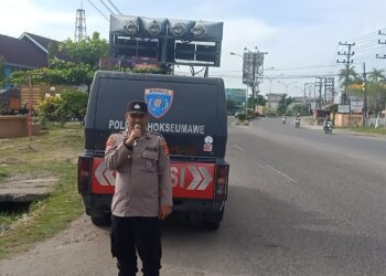 Jaga Distribusi BBM Tetap Lancar, Sat Binmas Polres Lhokseumawe Gencarkan Himbauan Kamtibmas