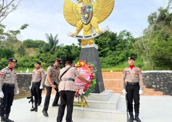 Polres Lhokseumawe Gelar Ziarah Rombongan di TMP Blang Panyang, Kenang Jasa Pahlawan Jelang HUT Bhayangkara ke-80