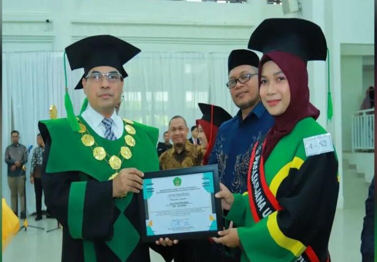 Ⓒ Hak cipta foto di atas dikembalikan sesungguhnya kepada pemilik foto Ⓒ Hak cipta foto di atas dikembalikan sesungguhnya kepada pemilik foto
