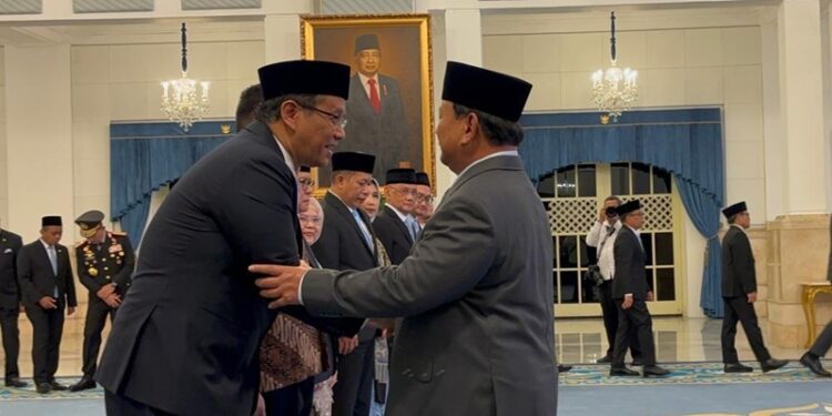 Ⓒ Hak cipta foto di atas dikembalikan sesungguhnya kepada pemilik foto Ⓒ Hak cipta foto di atas dikembalikan sesungguhnya kepada pemilik foto
