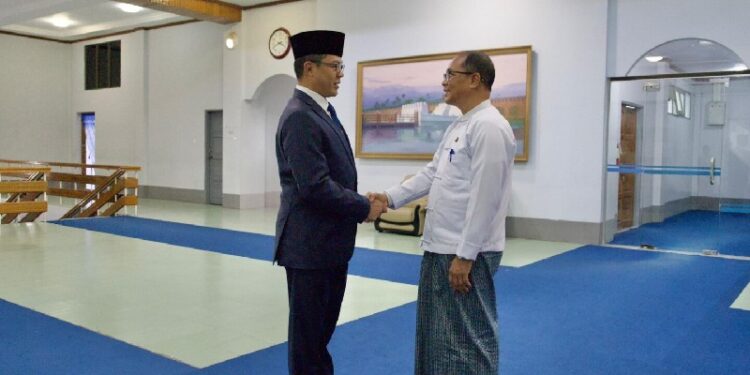 Ⓒ Hak cipta foto di atas dikembalikan sesungguhnya kepada pemilik foto Ⓒ Hak cipta foto di atas dikembalikan sesungguhnya kepada pemilik foto