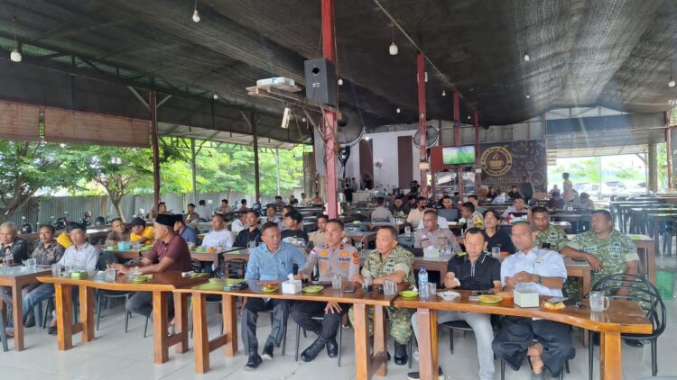 Ⓒ Hak cipta foto di atas dikembalikan sesungguhnya kepada pemilik foto Ⓒ Hak cipta foto di atas dikembalikan sesungguhnya kepada pemilik foto