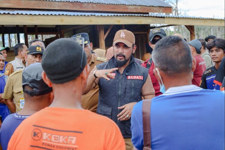 Ⓒ Hak cipta foto di atas dikembalikan sesungguhnya kepada pemilik foto Ⓒ Hak cipta foto di atas dikembalikan sesungguhnya kepada pemilik foto