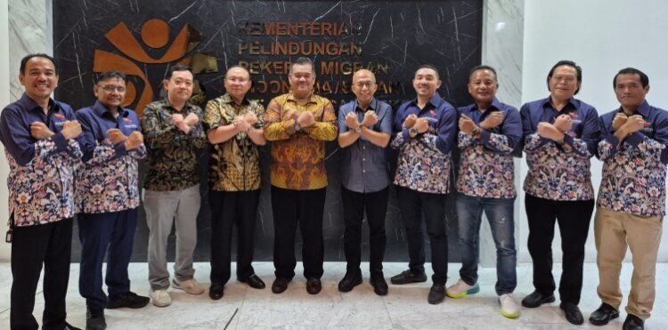 Ⓒ Hak cipta foto di atas dikembalikan sesungguhnya kepada pemilik foto Ⓒ Hak cipta foto di atas dikembalikan sesungguhnya kepada pemilik foto