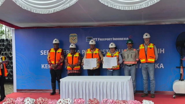 Ⓒ Hak cipta foto di atas dikembalikan sesungguhnya kepada pemilik foto Ⓒ Hak cipta foto di atas dikembalikan sesungguhnya kepada pemilik foto