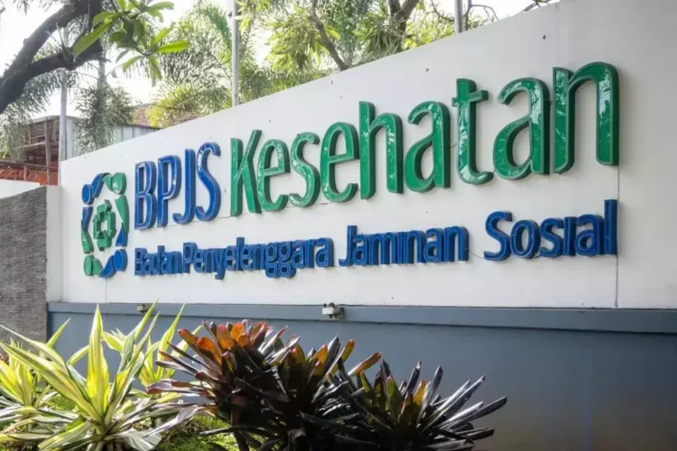 Ⓒ Hak cipta foto di atas dikembalikan sesungguhnya kepada pemilik foto Ⓒ Hak cipta foto di atas dikembalikan sesungguhnya kepada pemilik foto
