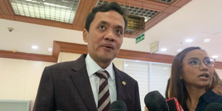 Ⓒ Hak cipta foto di atas dikembalikan sesungguhnya kepada pemilik foto Ⓒ Hak cipta foto di atas dikembalikan sesungguhnya kepada pemilik foto