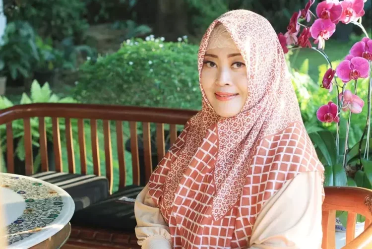 Ⓒ Hak cipta foto di atas dikembalikan sesungguhnya kepada pemilik foto Ⓒ Hak cipta foto di atas dikembalikan sesungguhnya kepada pemilik foto